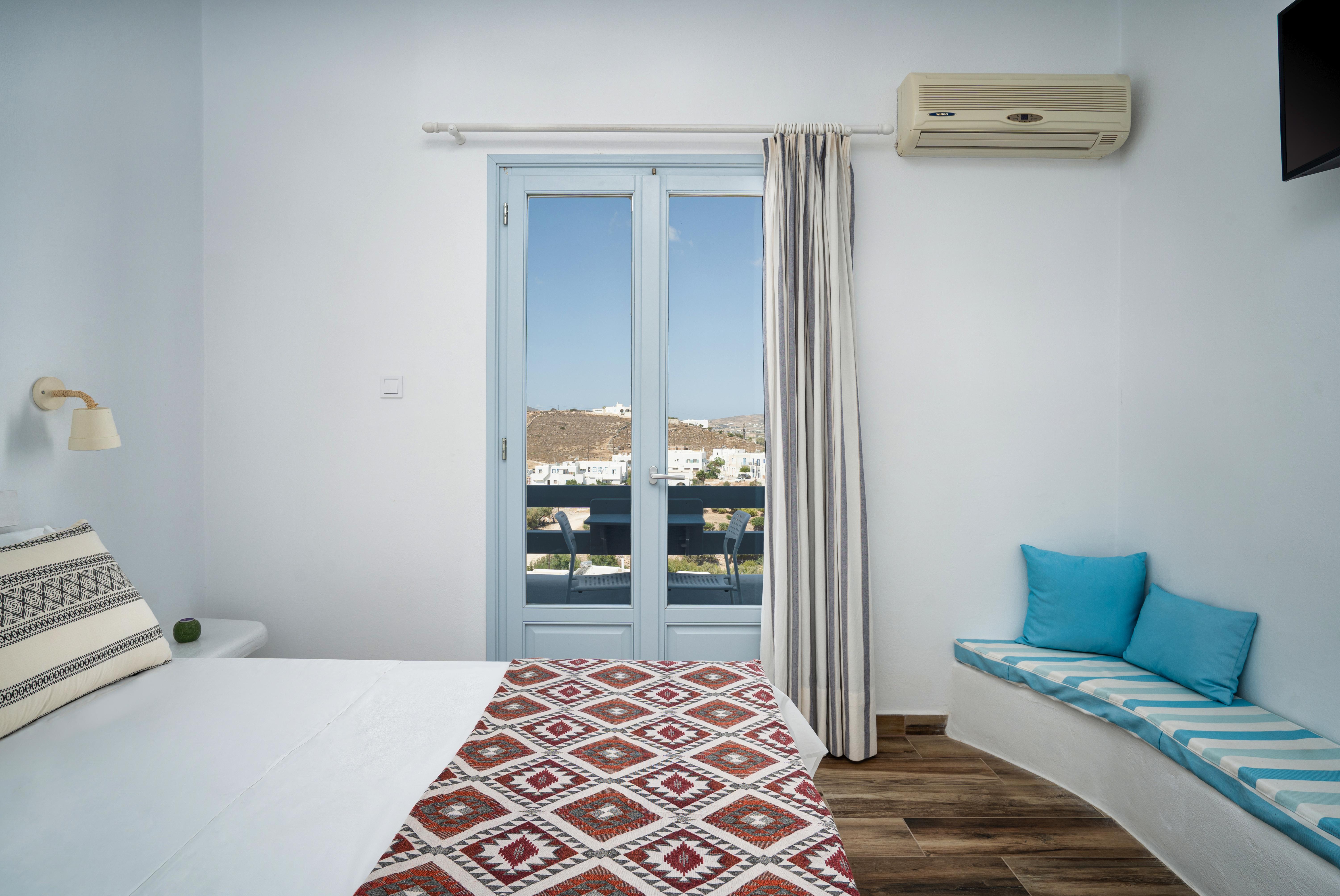 Hotel Iris Nausa Exteriér fotografie