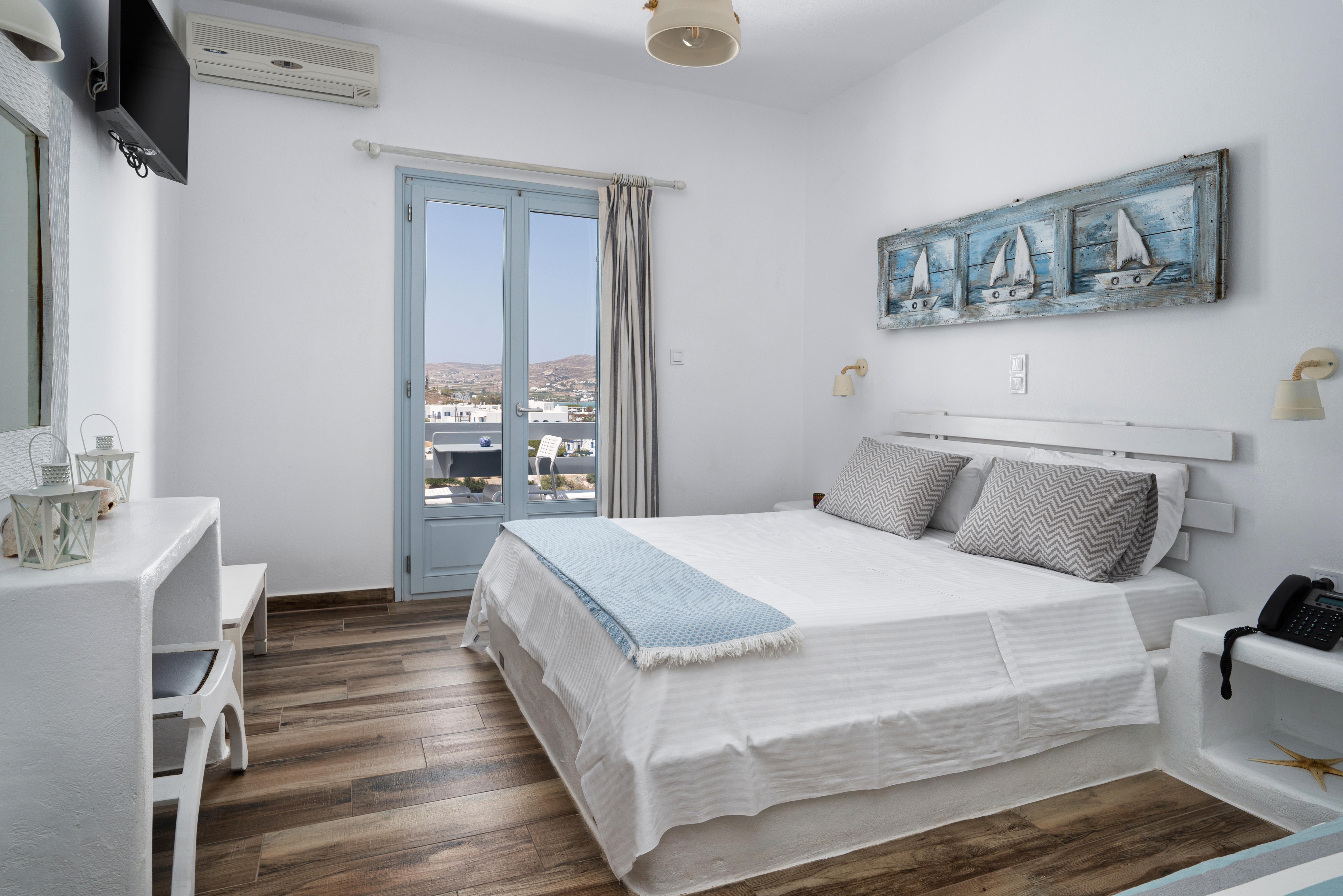 Hotel Iris Nausa Exteriér fotografie